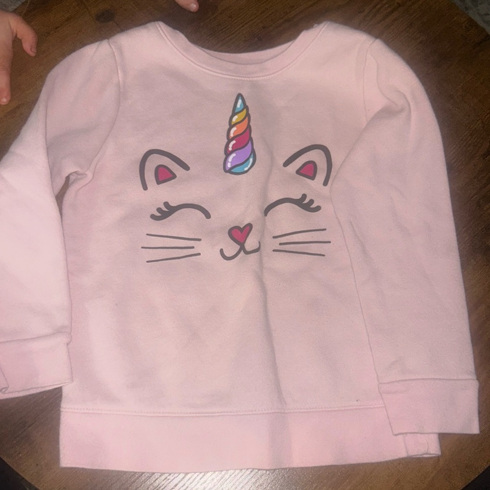 Sweatshirt